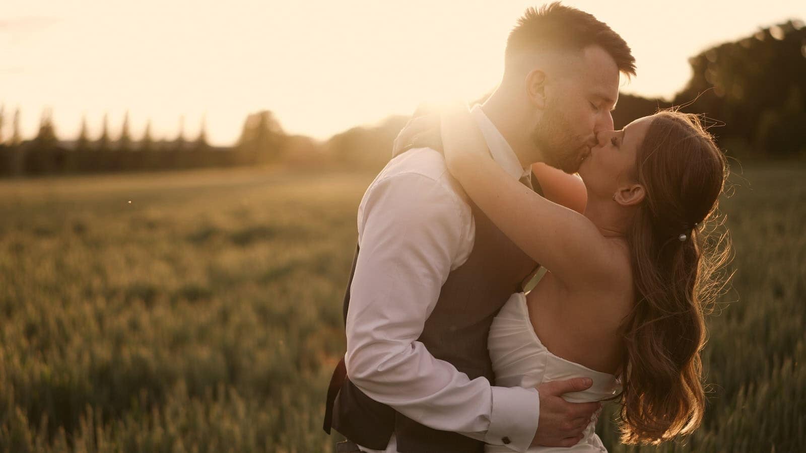 Megan & Ryan’s Bassmead Manor Barns Wedding