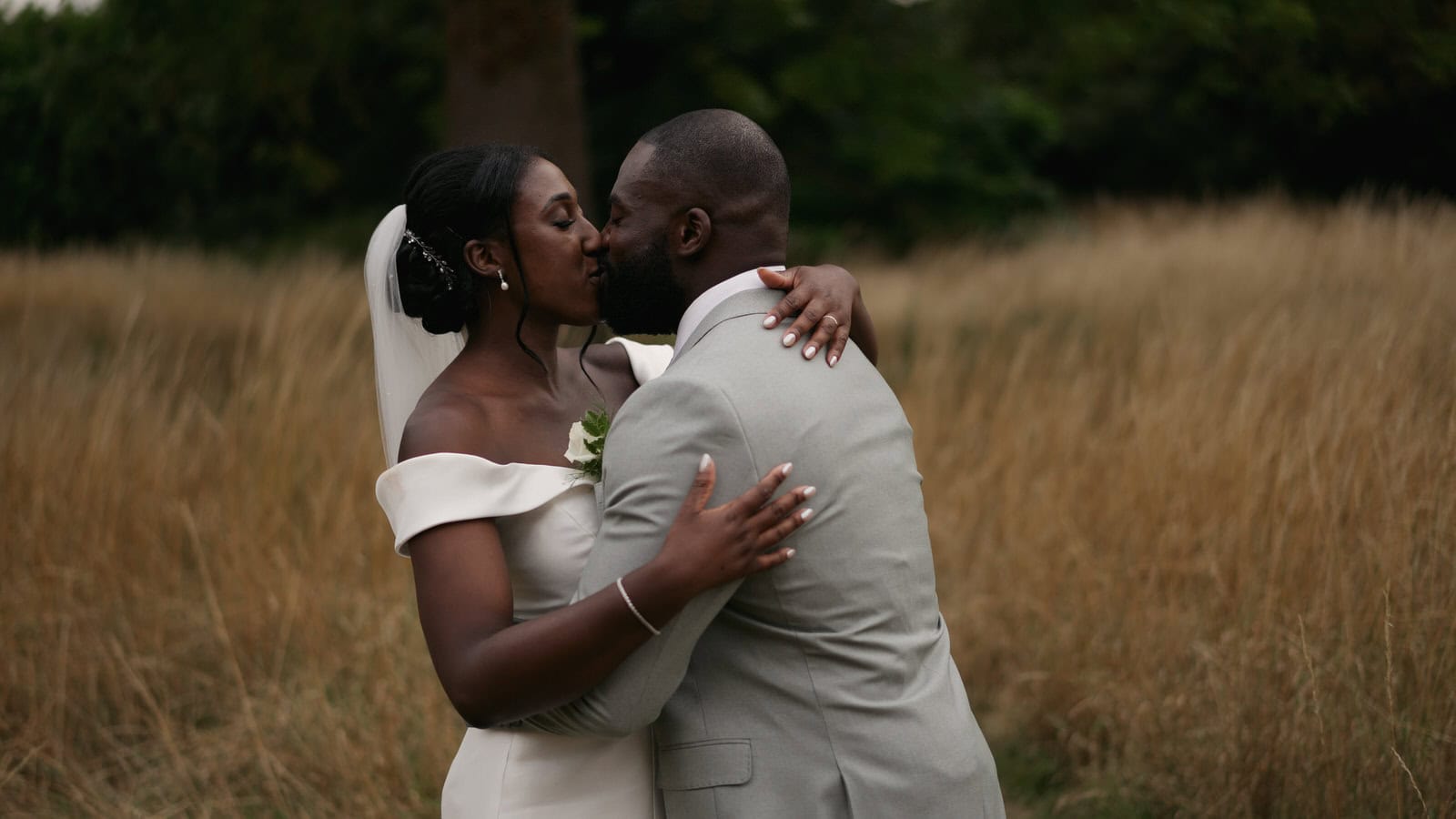 Jamais & Jason’s Woodhall Manor Wedding